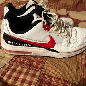 Mens 10.5 Nike Air Max